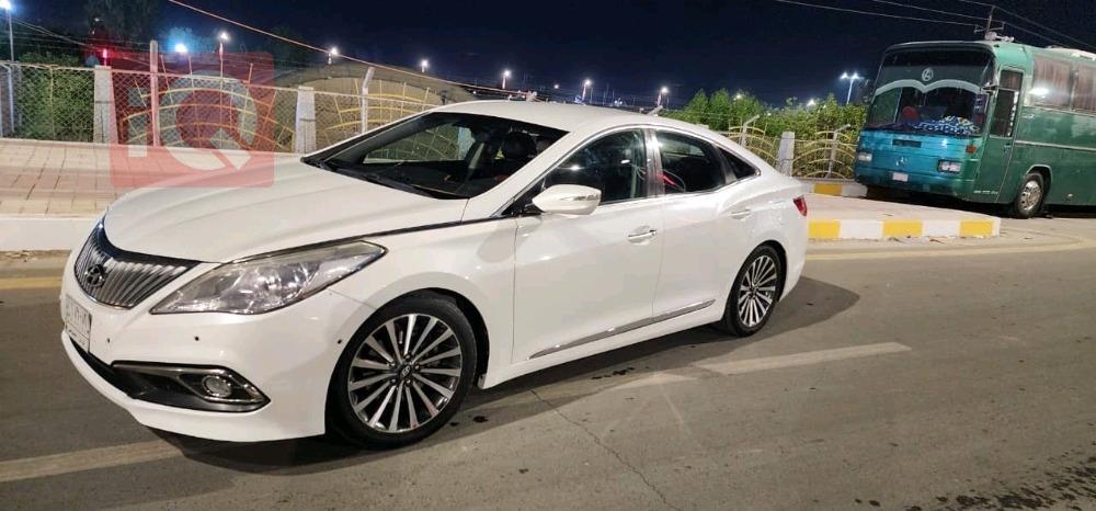 هیۆندای ازێرا